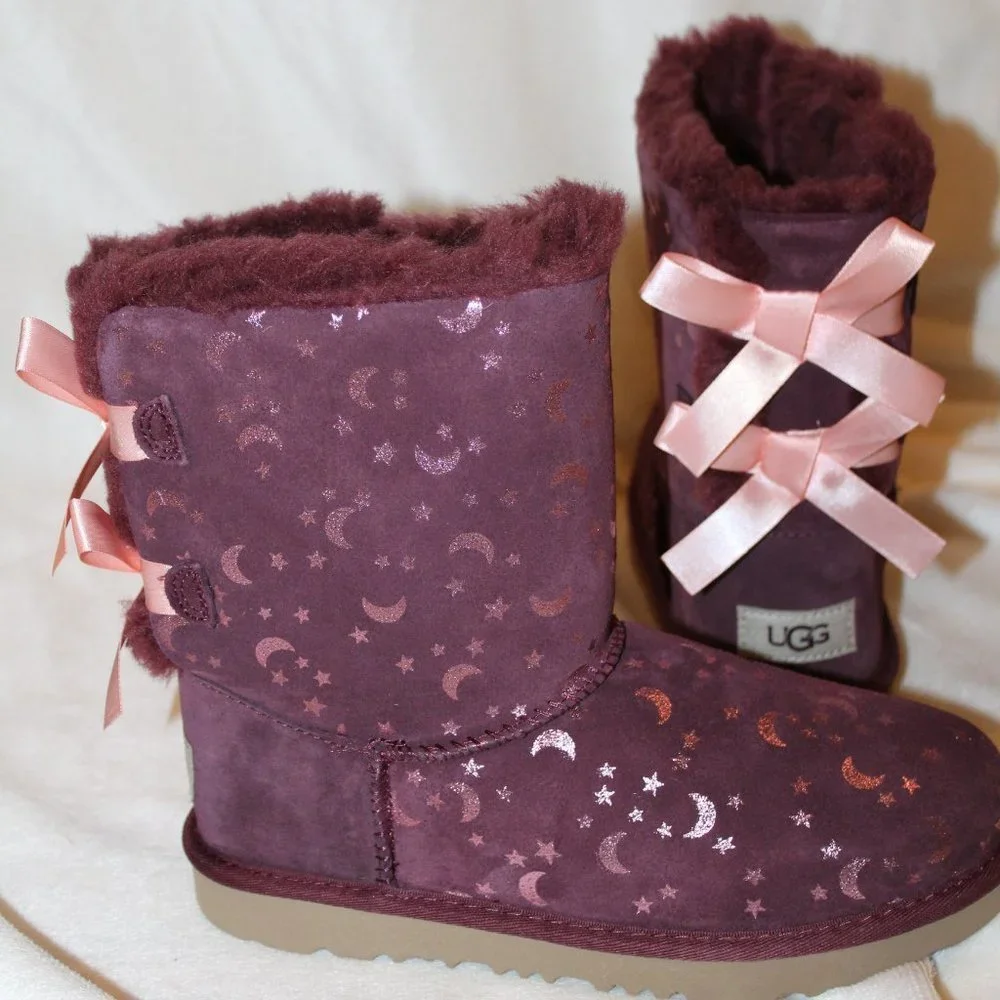 NIB UGG YOUTH 4 WOMEN'S 6 BAILEY BOW MOON AND STARS METALLIC CLASSIC SHORT BOOTS